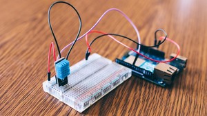 learn-arduino-using-simple-drag-and-drop-blocks